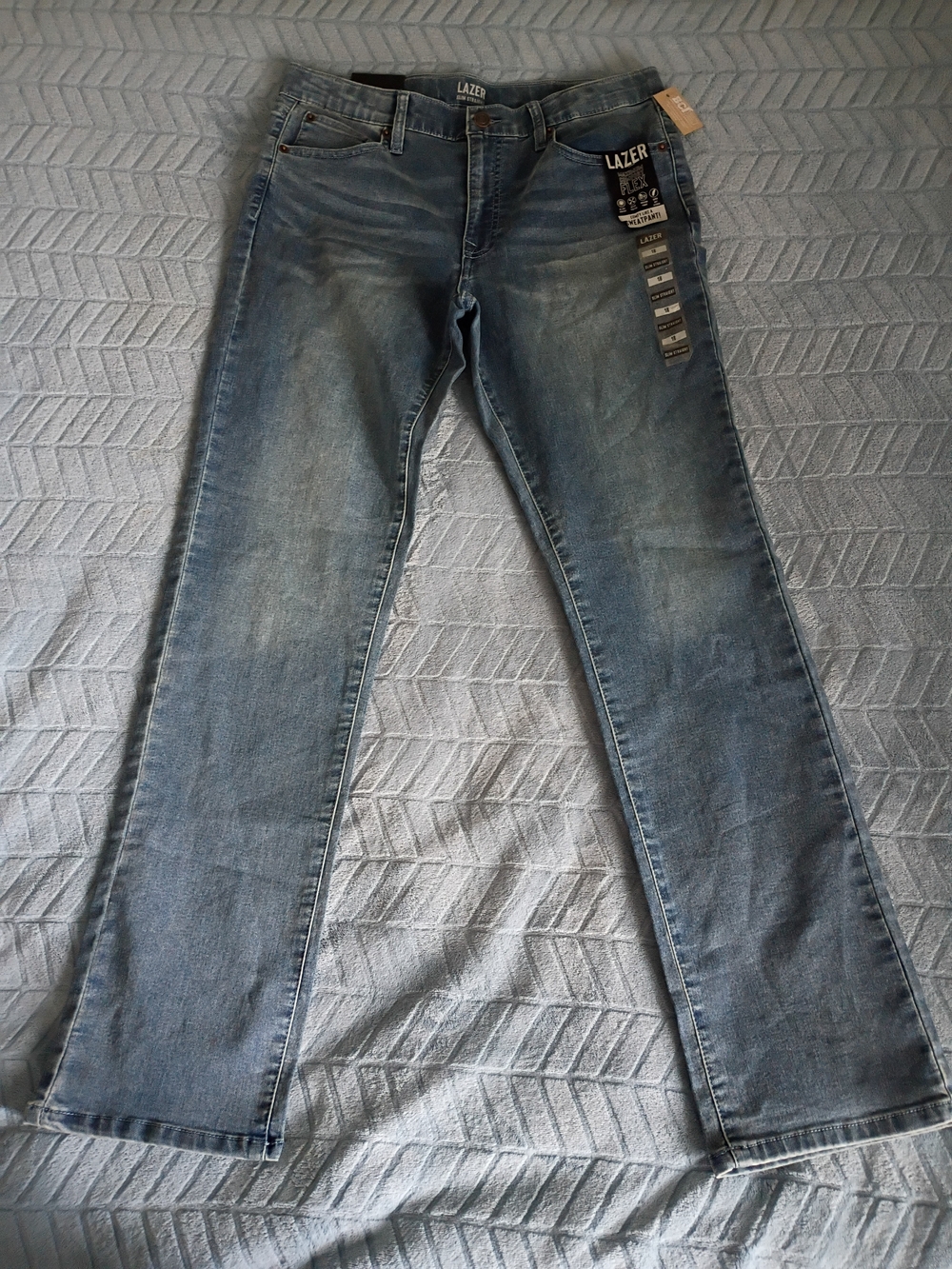 Lazer Straight Leg Women's Jeans in Light Blue Y2K Soft Grunge